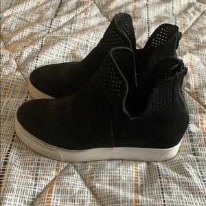 Steve Madden high top sneakers